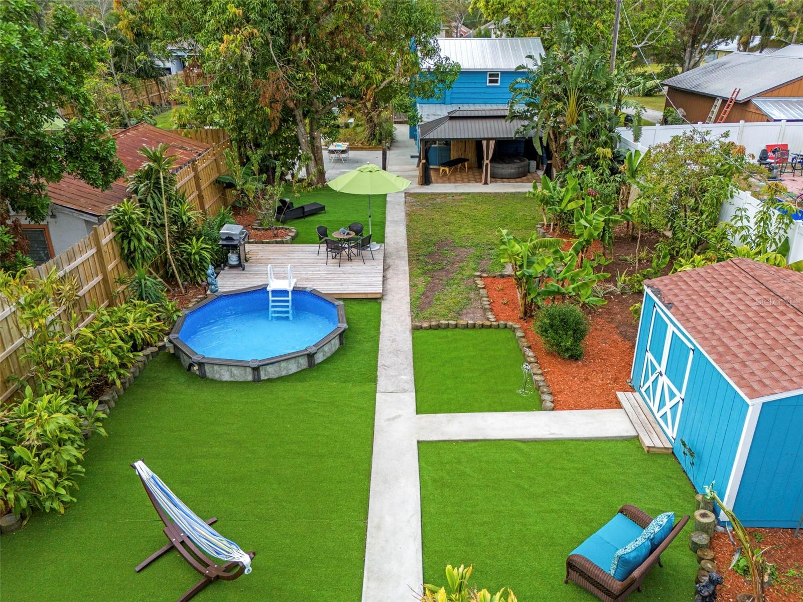 TUCKERS SUB - Residential