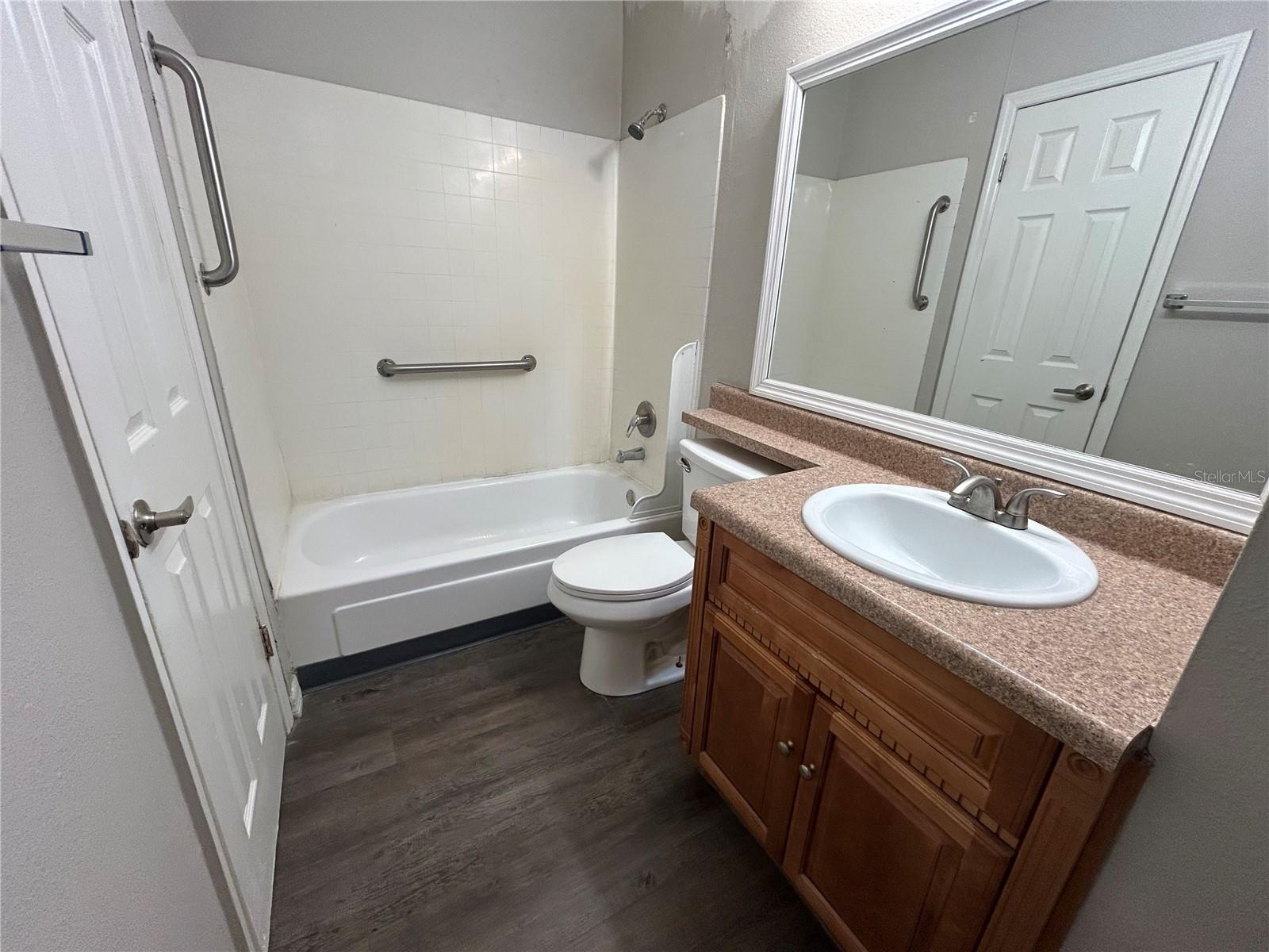 WATERFALL COVE - Residential Lease