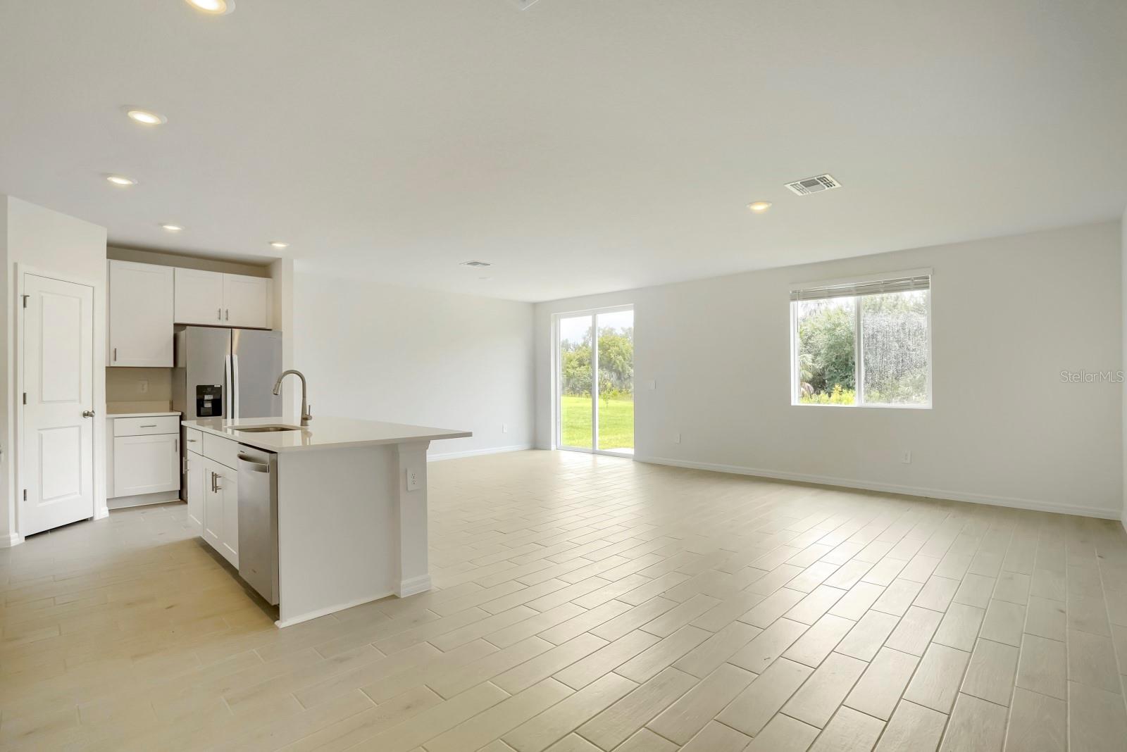 SALT MEADOWS - Residential