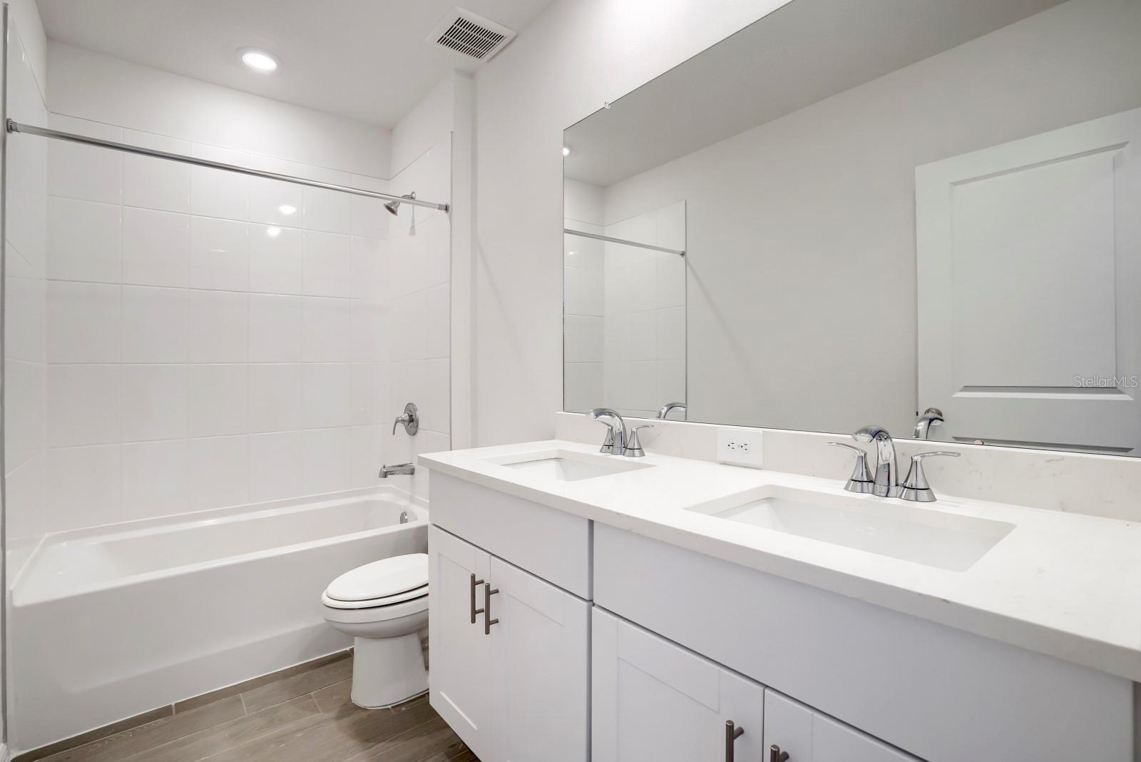 SALT MEADOWS - Residential