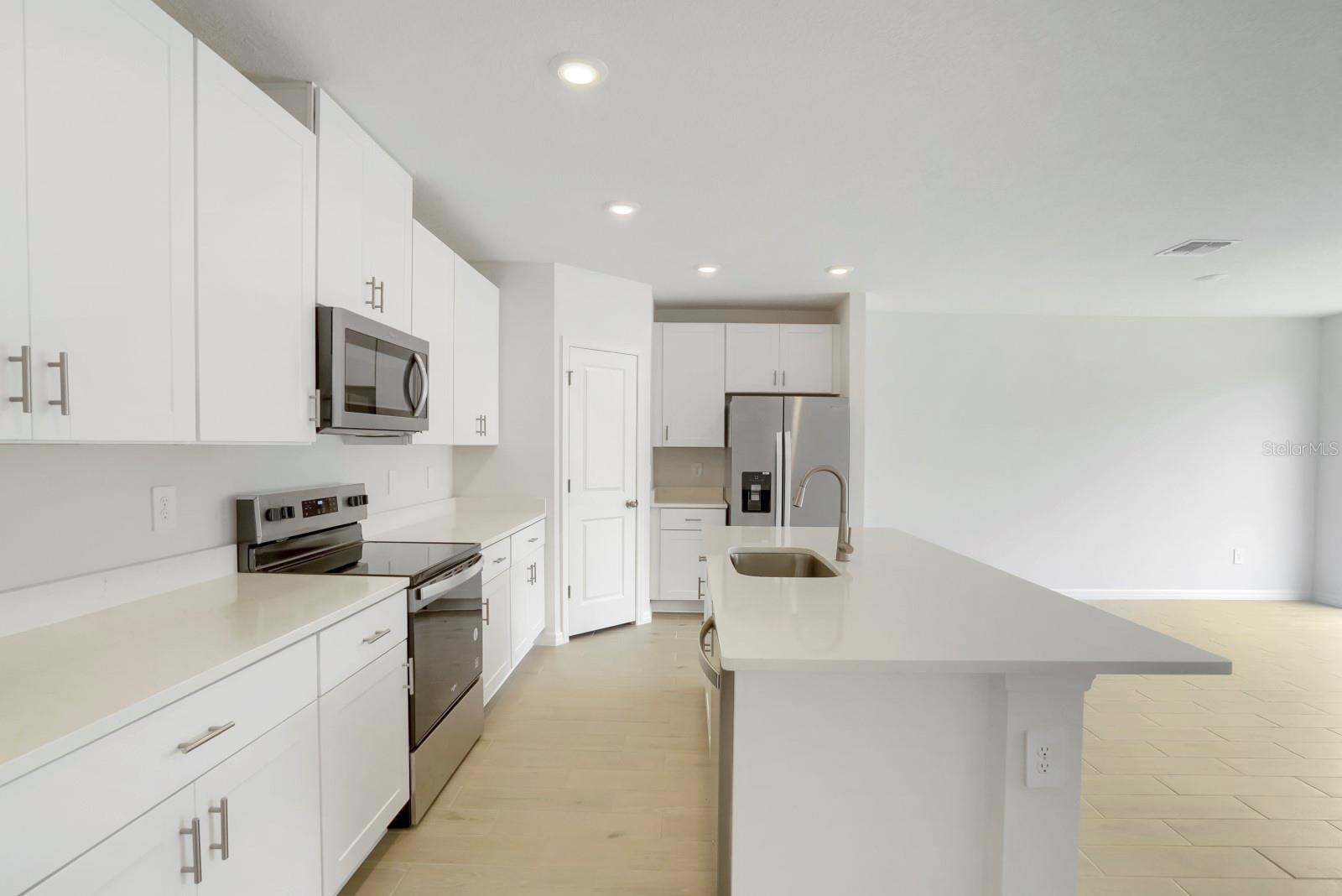 SALT MEADOWS - Residential
