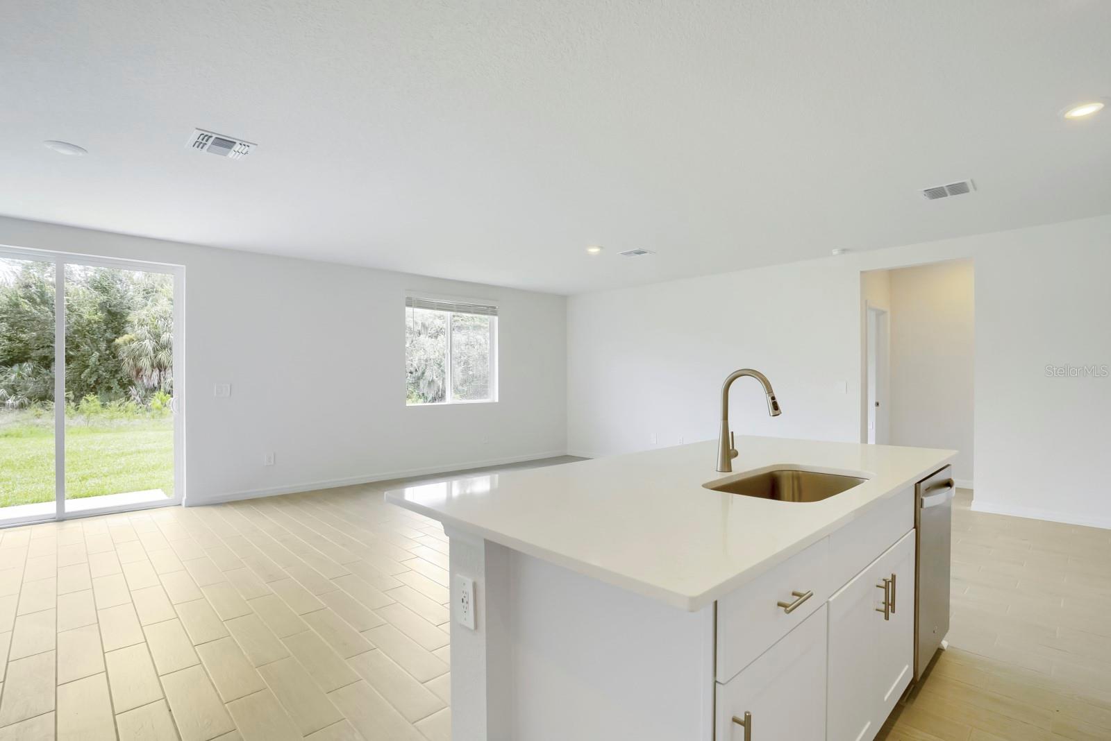 SALT MEADOWS - Residential