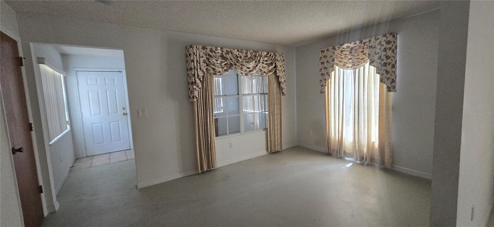 EATONVILLE LAWRENCE - Residential