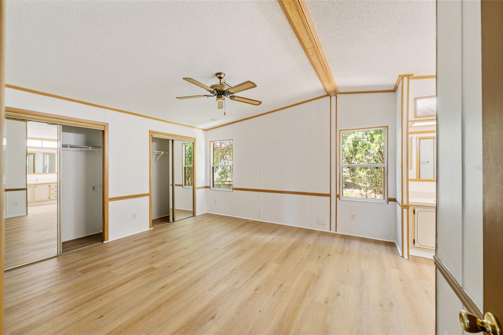 LADY LAKE ORANGE BLOSSOM GARDENS UNIT 06 - Residential