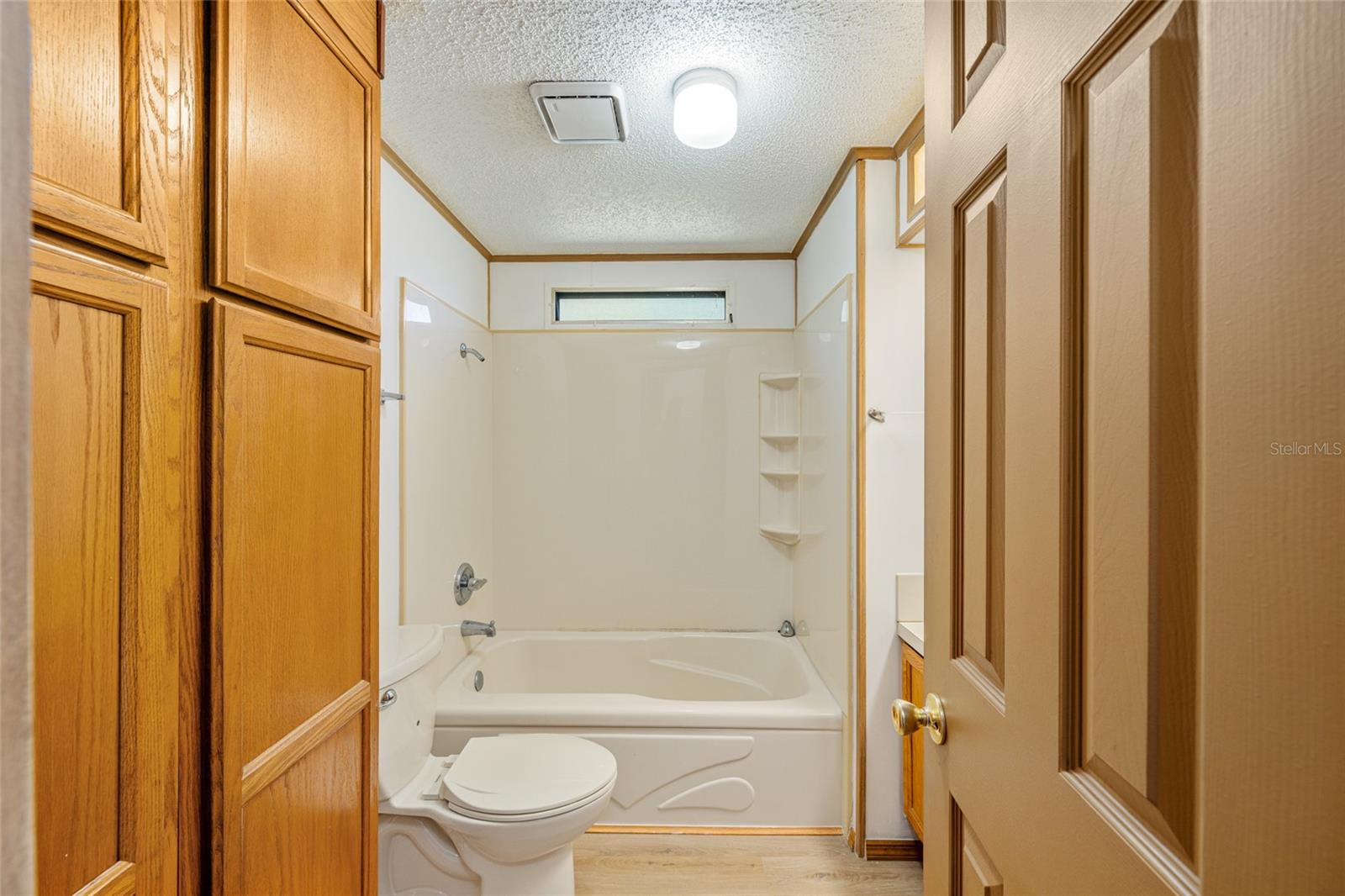 LADY LAKE ORANGE BLOSSOM GARDENS UNIT 06 - Residential