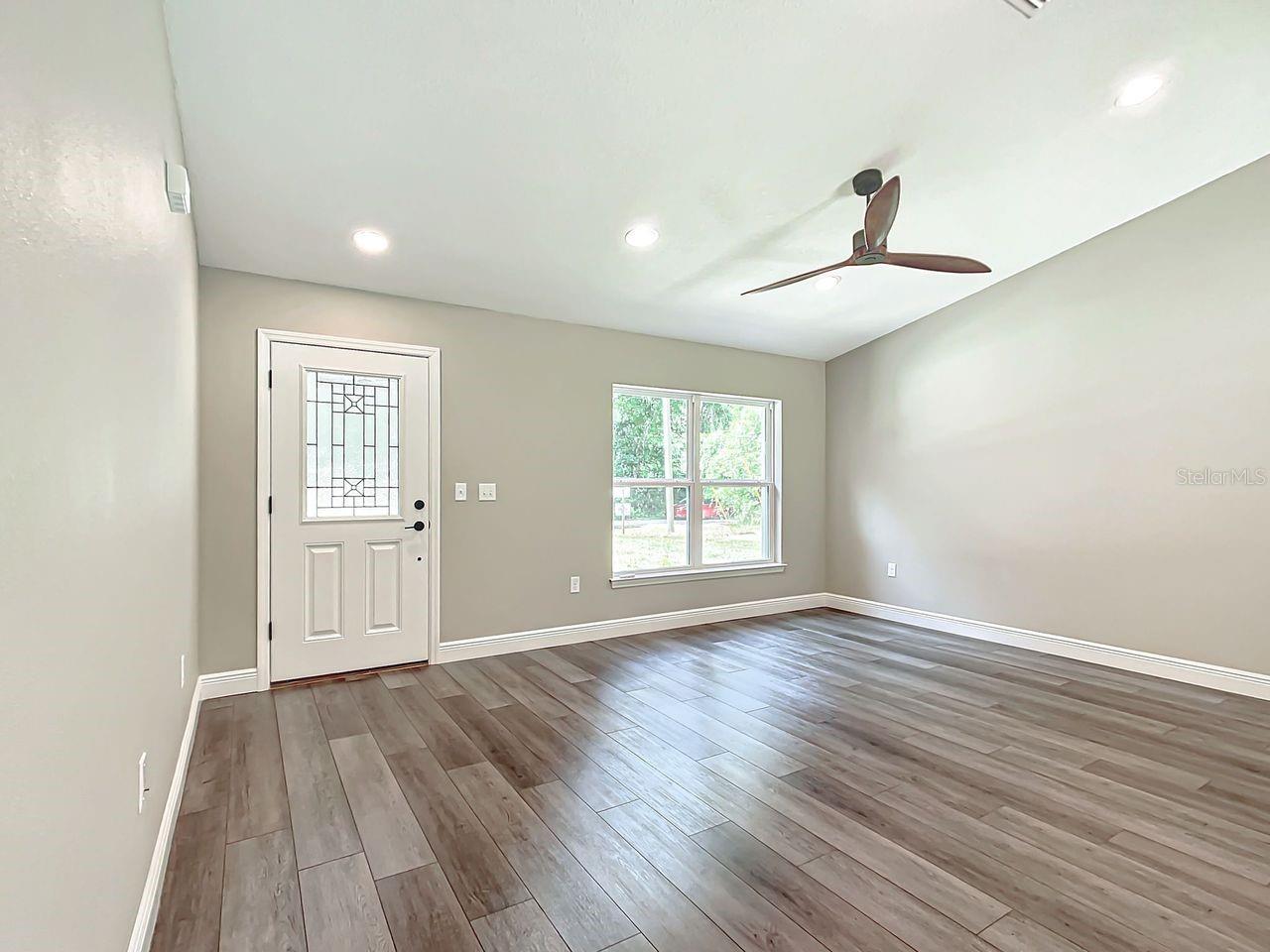 WILLISTON HIGHLANDS UNIT 11 - Residential
