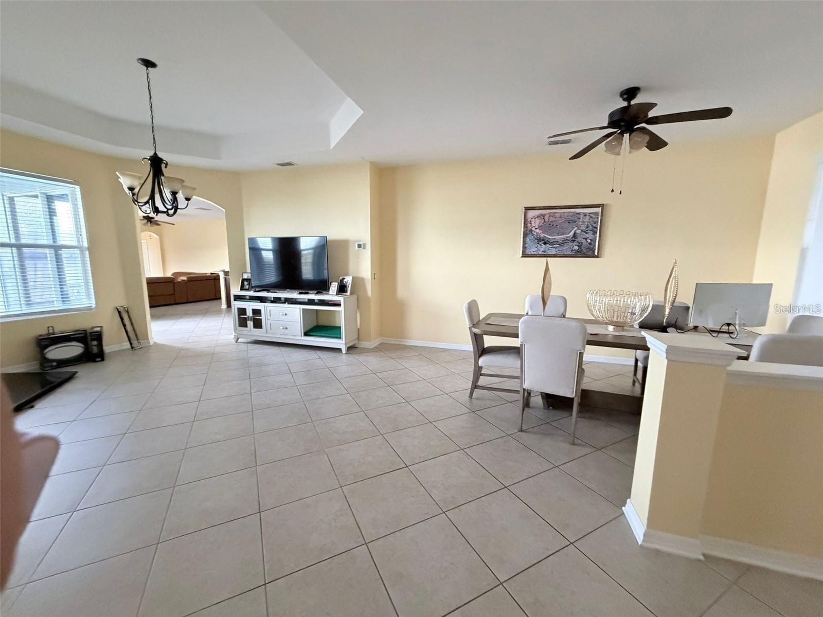 GROVELAND WATERSIDE POINTE PH 01 - Residential Lease