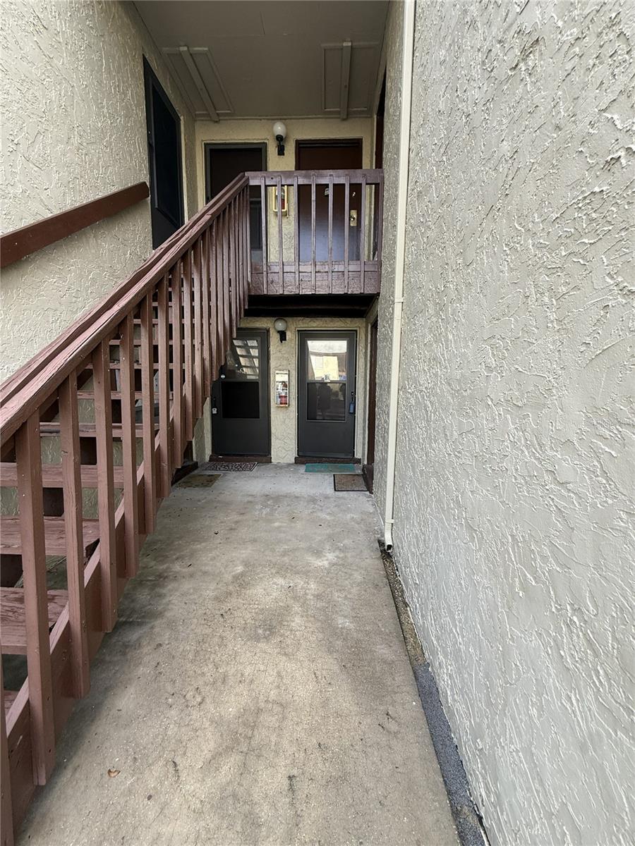 WOODSIDE VILLAGE CONDO - Residential
