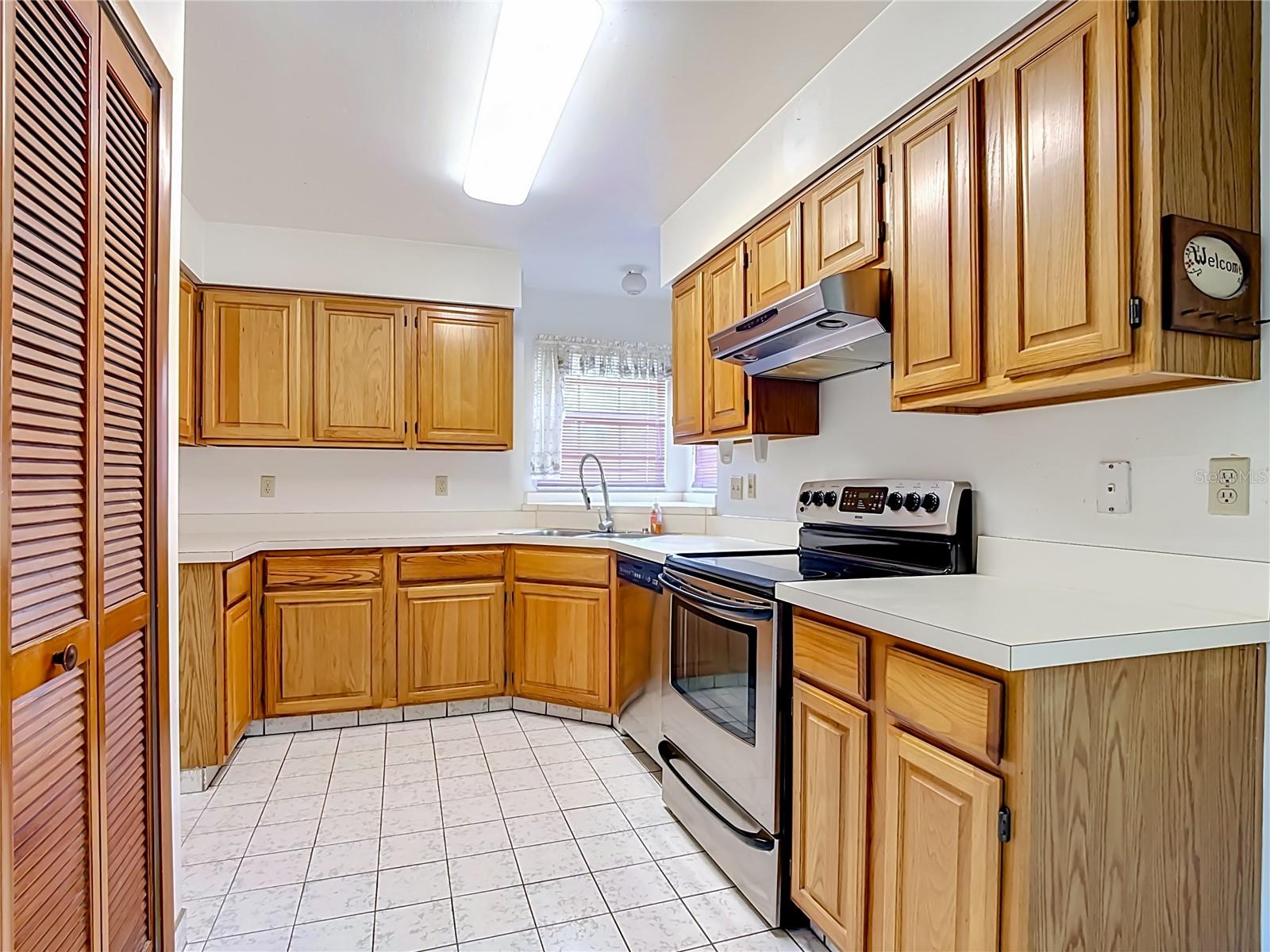 ORANGE VISTA UNIT 1 - Residential