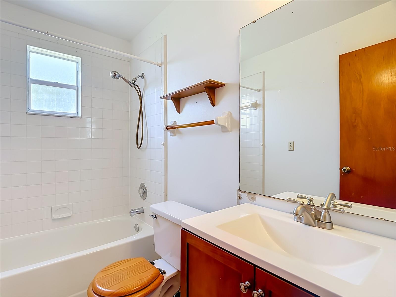 ORANGE VISTA UNIT 1 - Residential