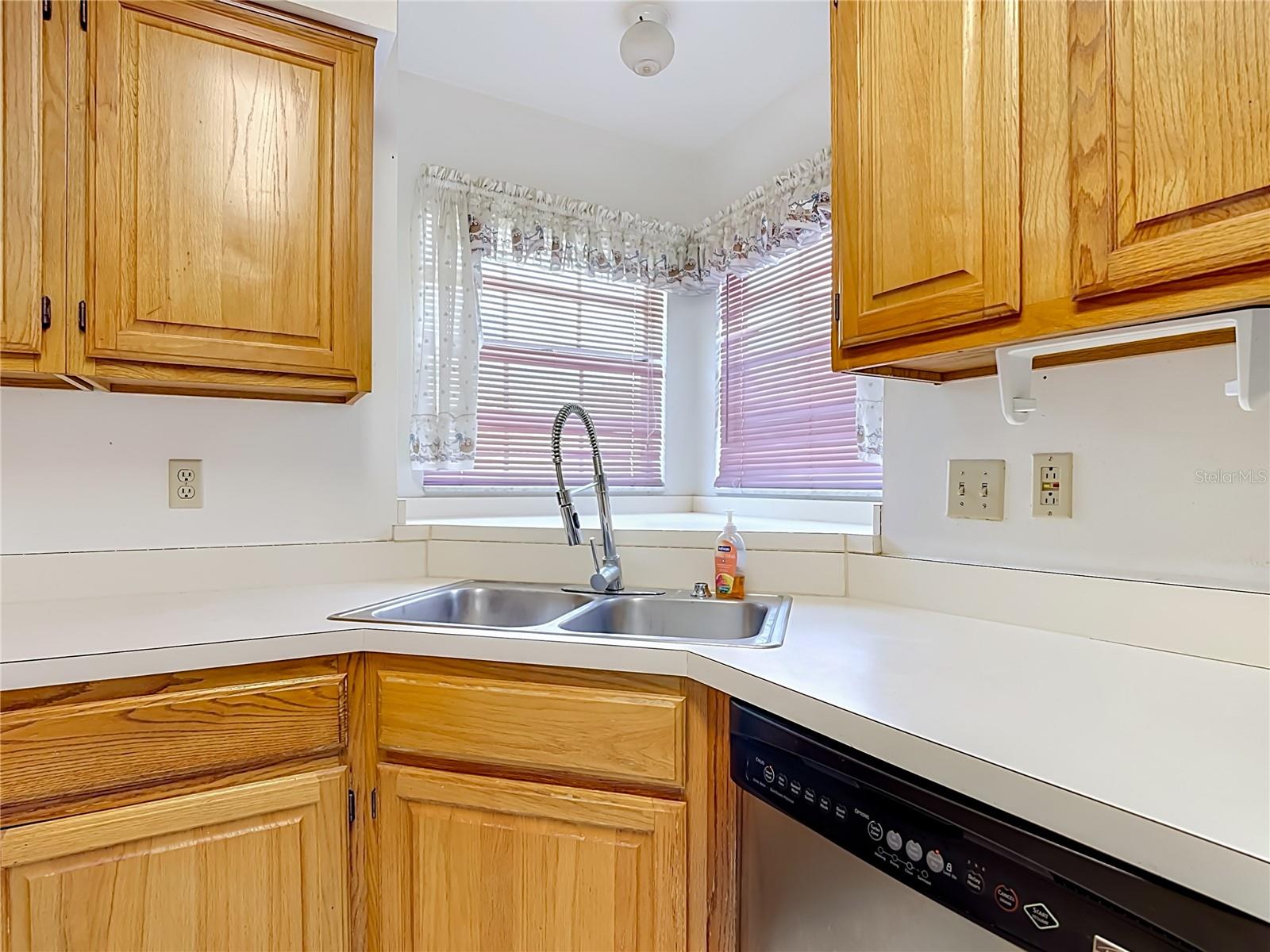 ORANGE VISTA UNIT 1 - Residential