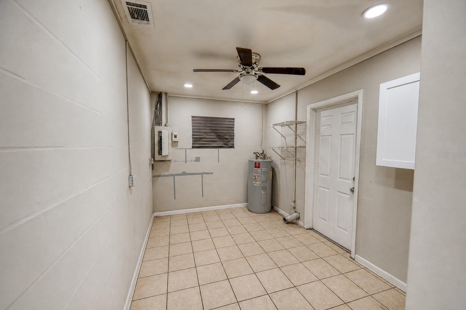 GARDEN GROVE - Residential