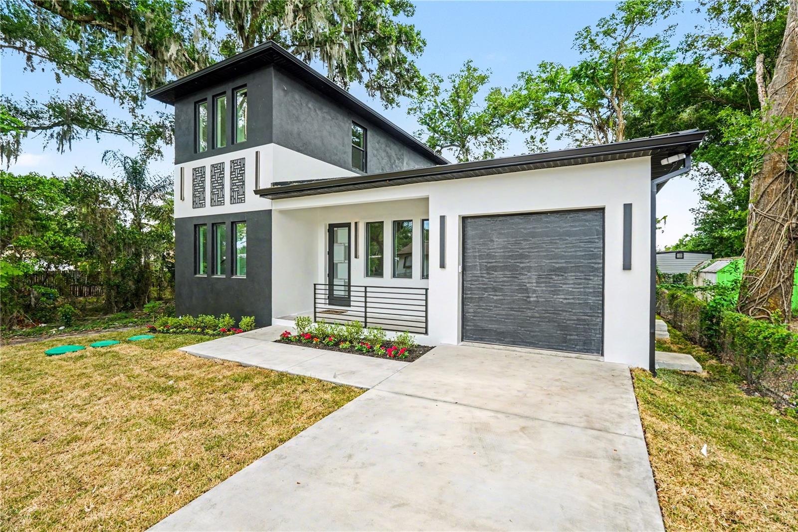 SEFFNER HEIGHTS - Residential