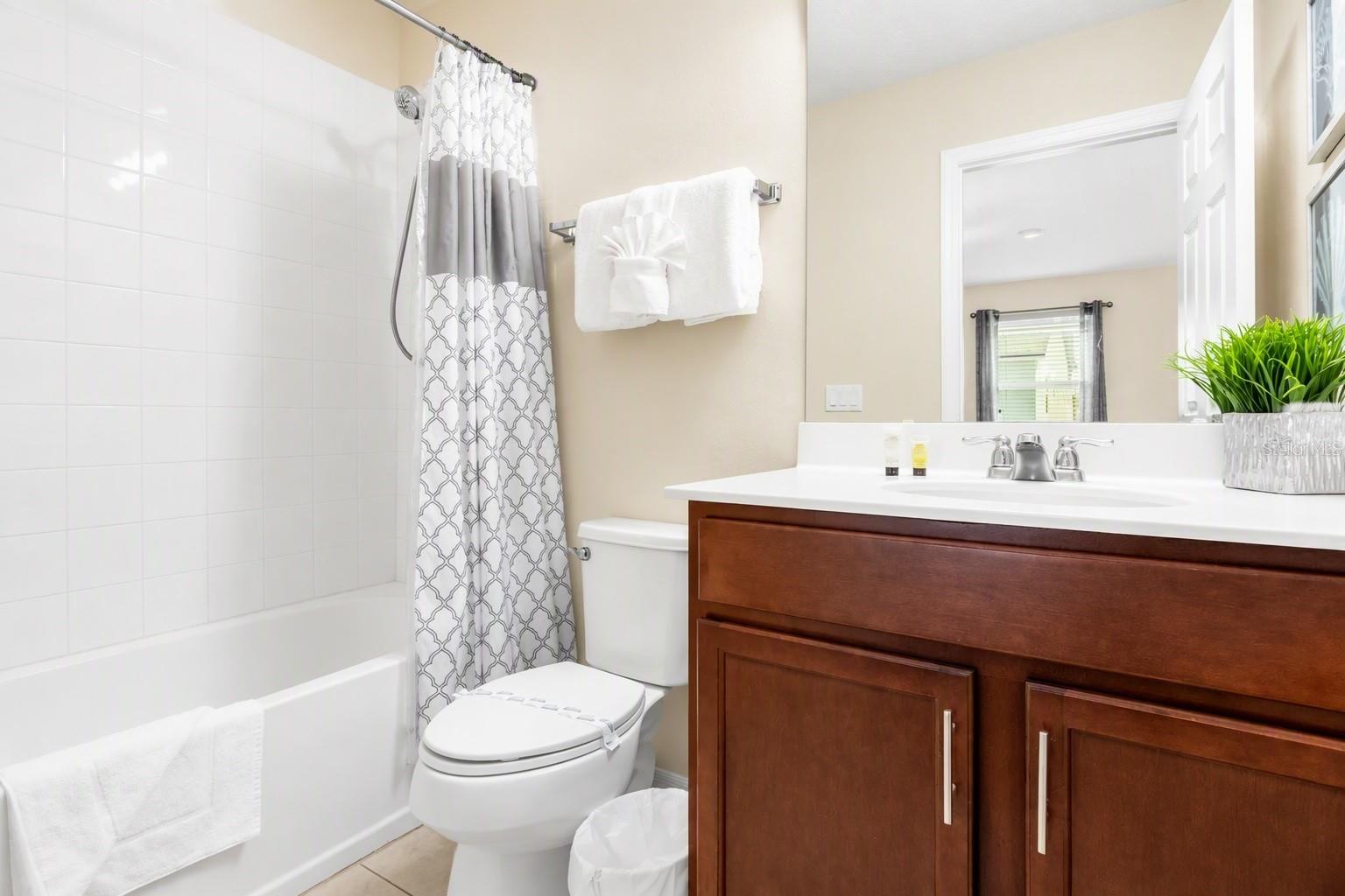 SOLARA RESIDENCE - Residential