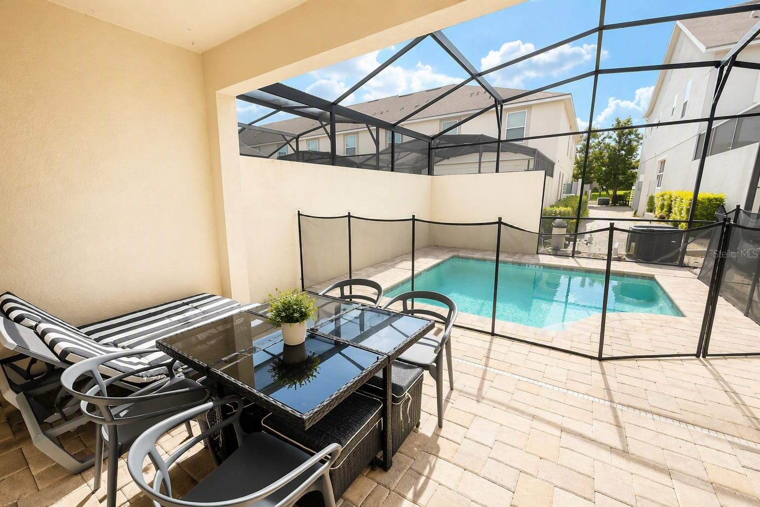 SOLARA RESIDENCE - Residential