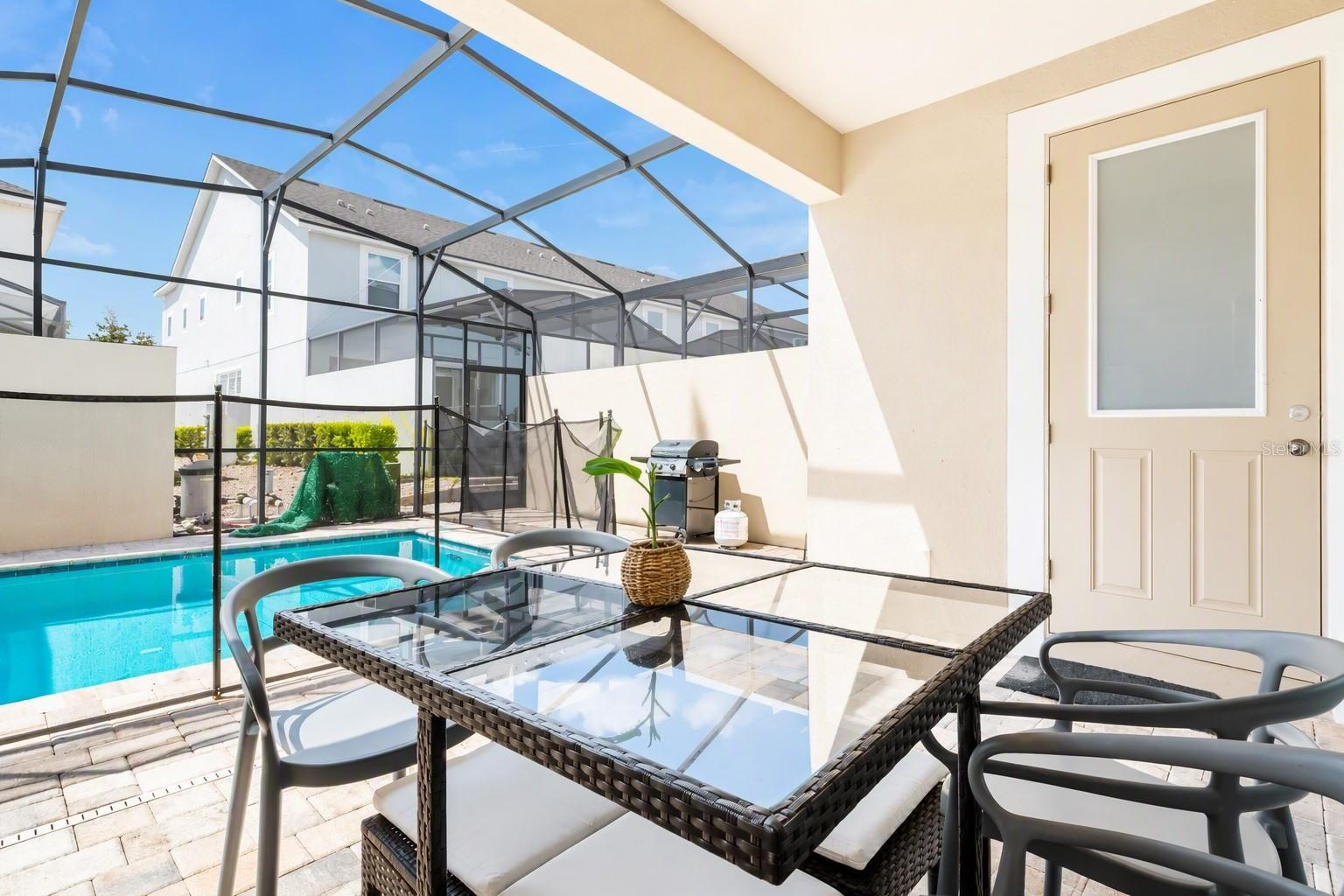 SOLARA RESIDENCE - Residential