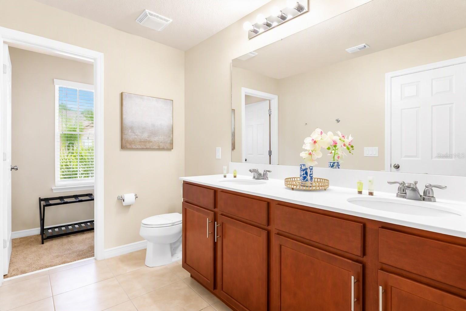 SOLARA RESIDENCE - Residential