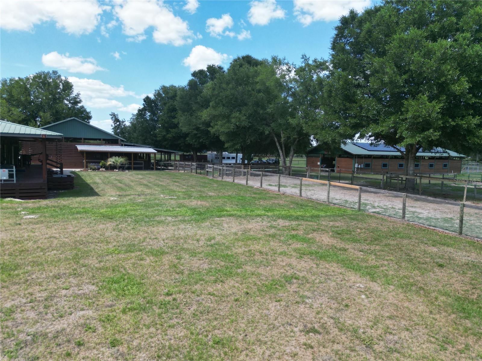 HAMPTON FARMS - Residential