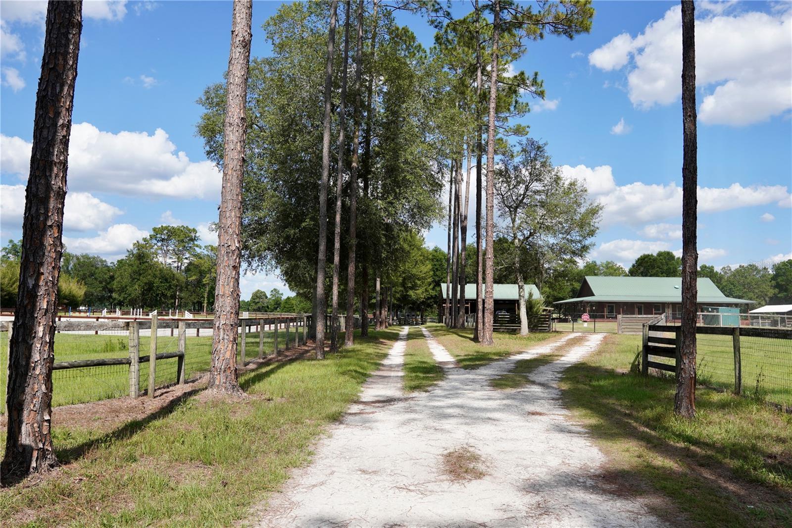HAMPTON FARMS - Residential