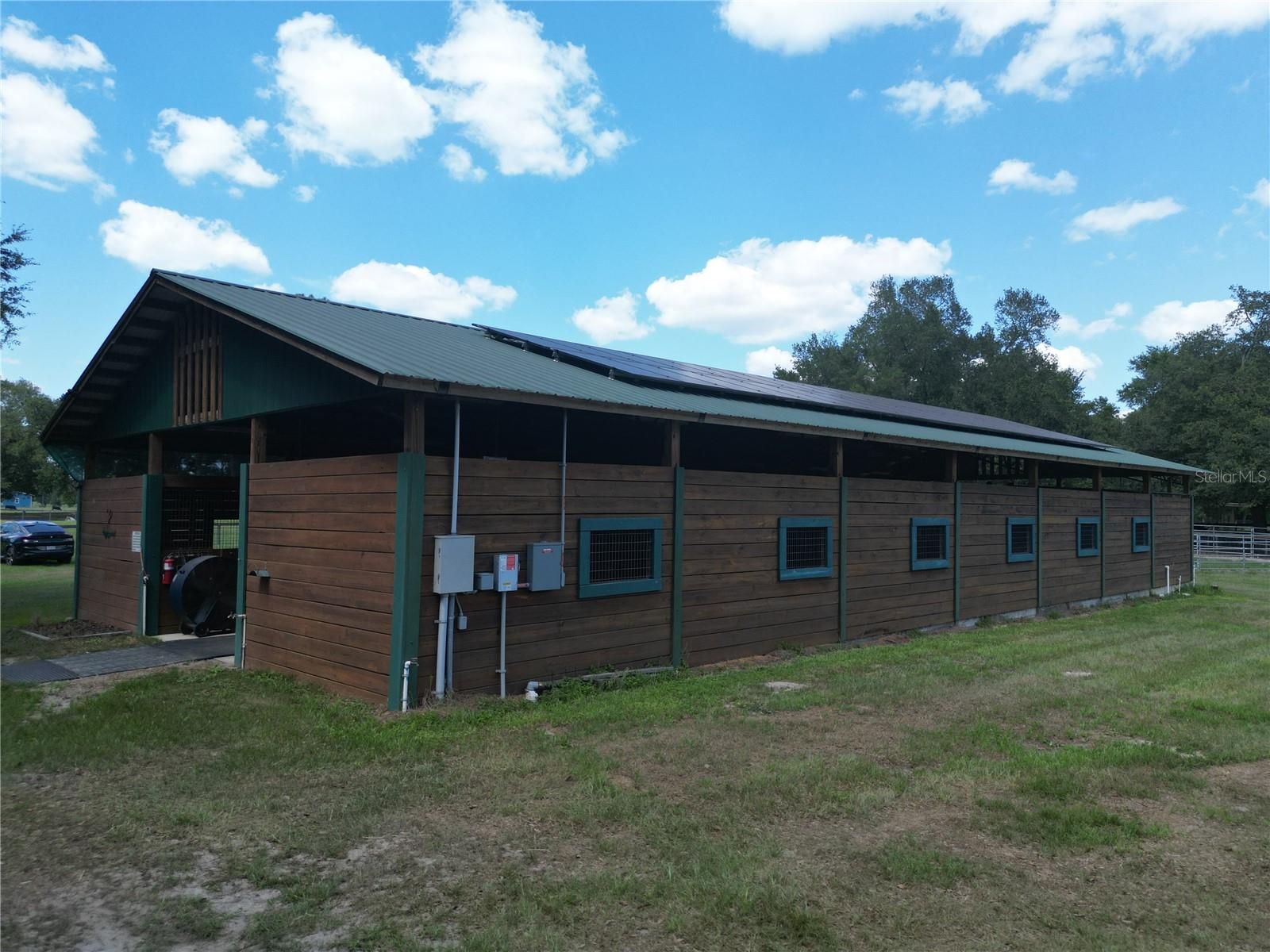 HAMPTON FARMS - Residential