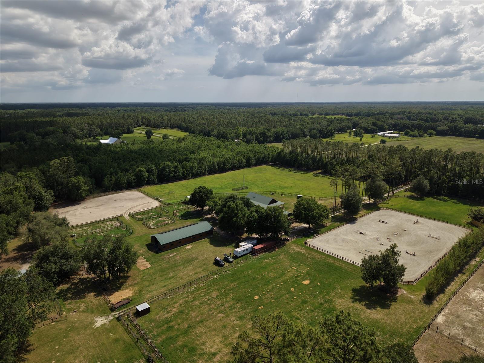 HAMPTON FARMS - Residential