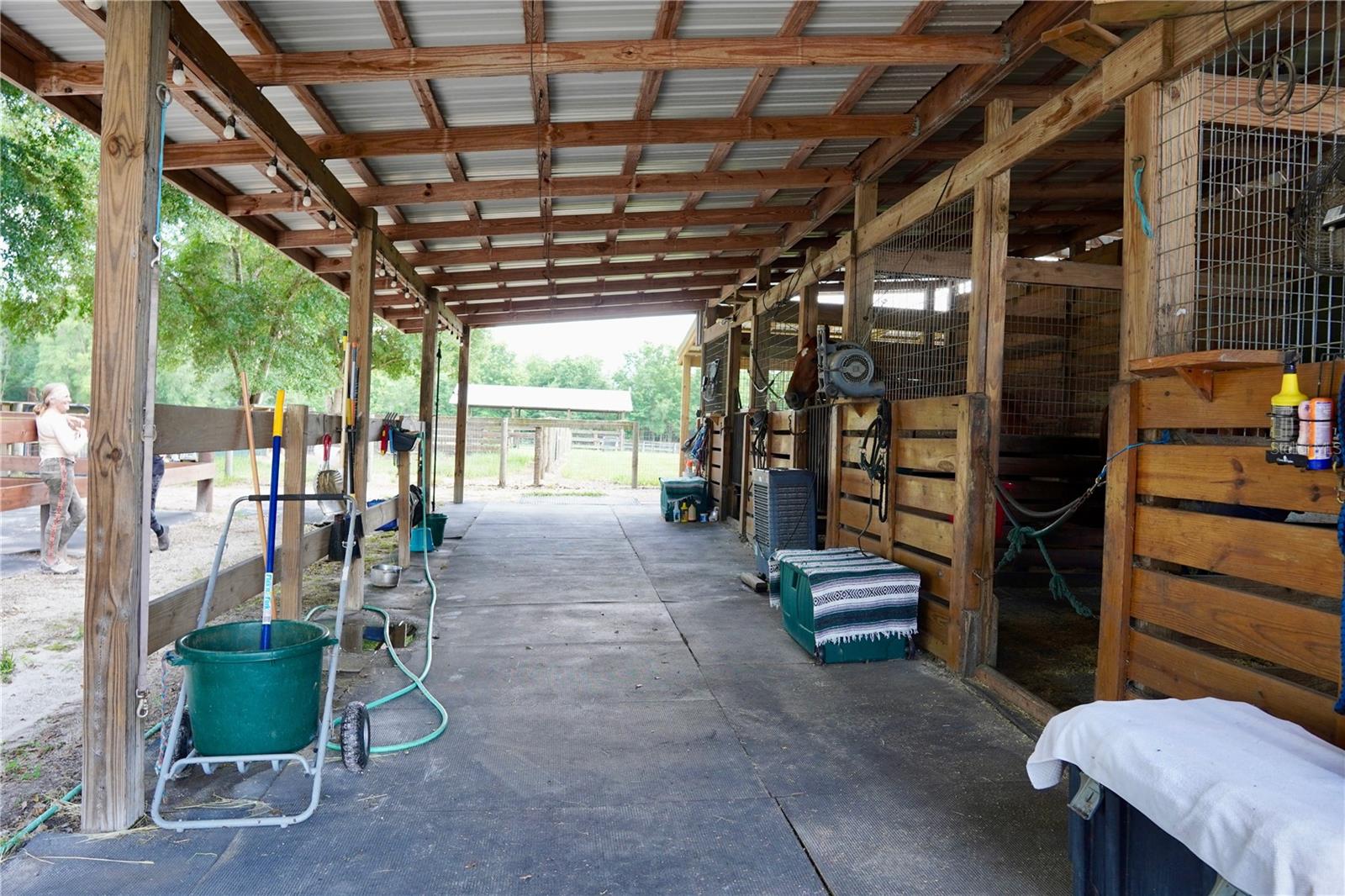 HAMPTON FARMS - Residential