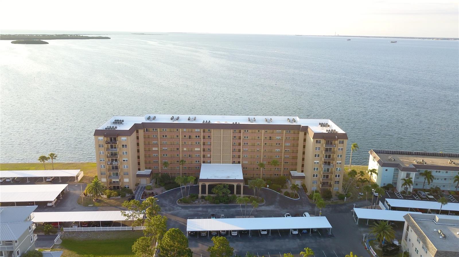 ROYAL STEWART ARMS - Residential Lease