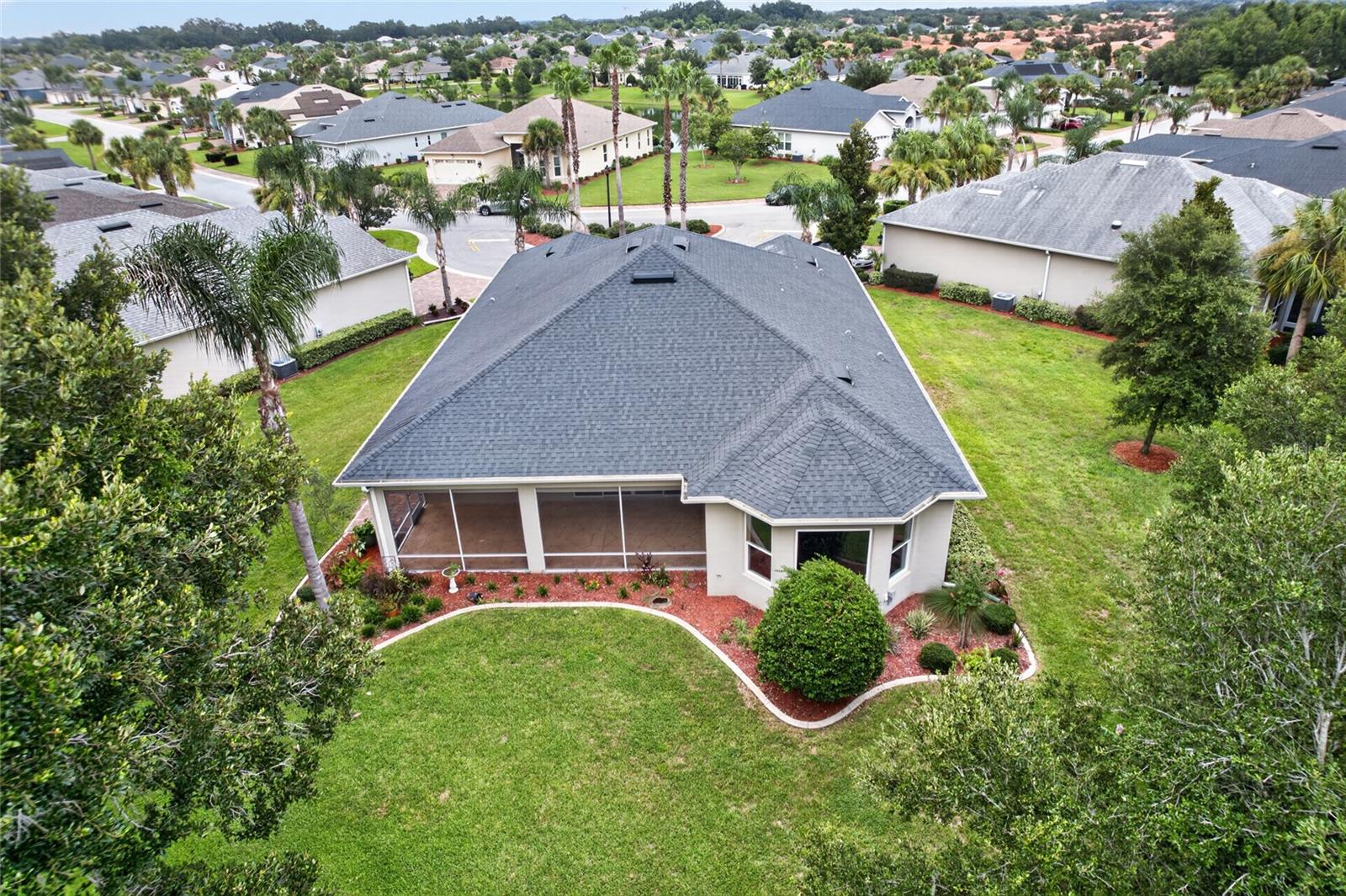 LAKESIDE LANDINGS - THE ENCLAVE - Residential