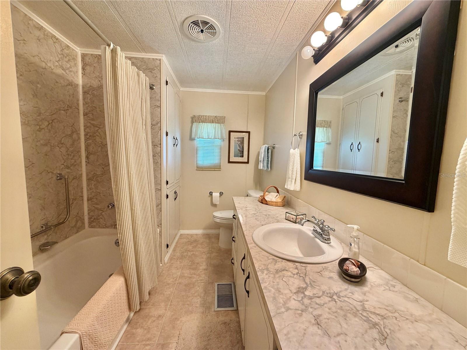 HAWTHORNE AT LEESBURG A COOP - Residential