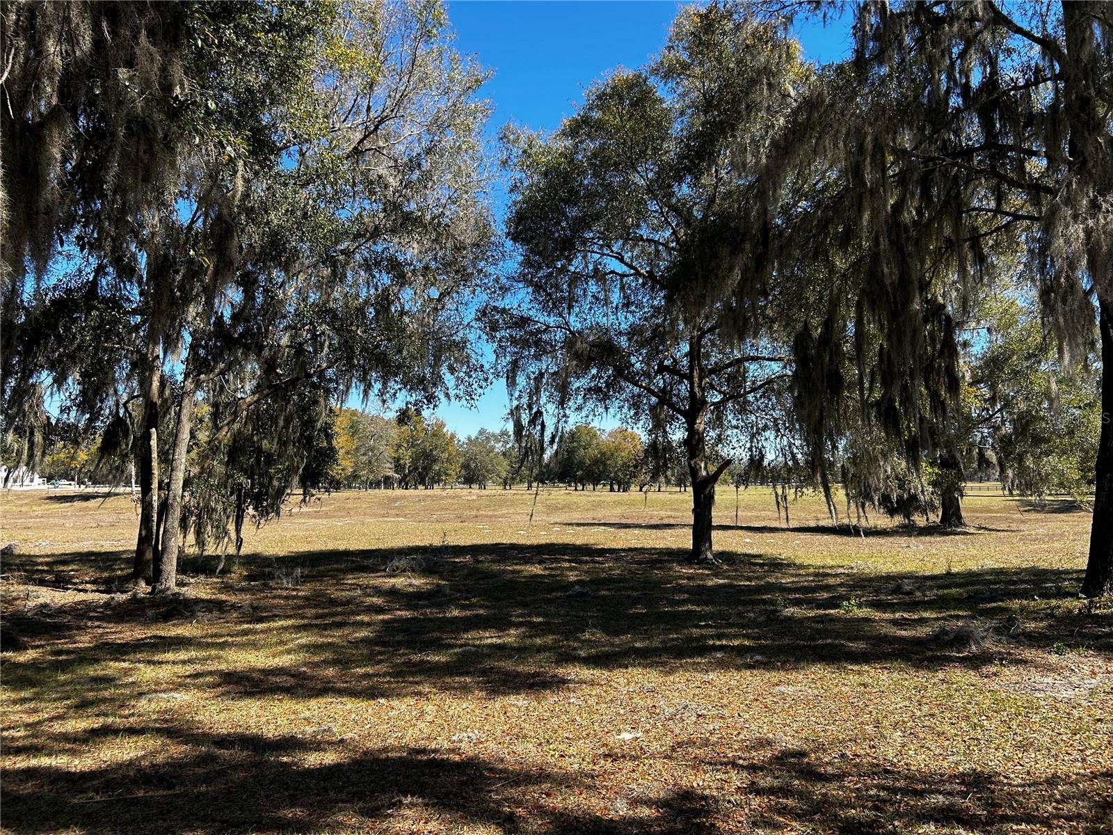 SORREL RIDGE - Land
