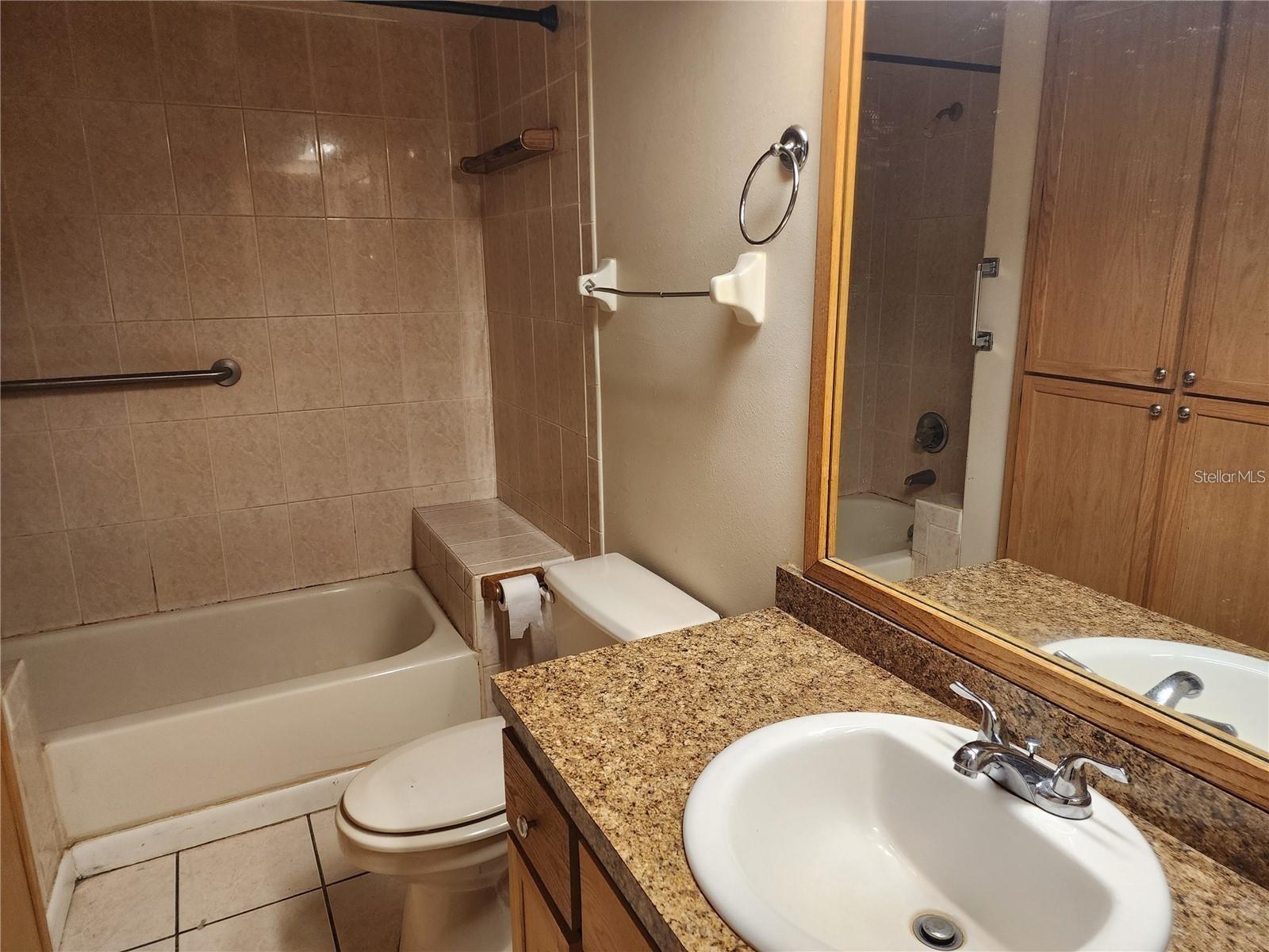 WHITE LAKE SUB - Residential Lease