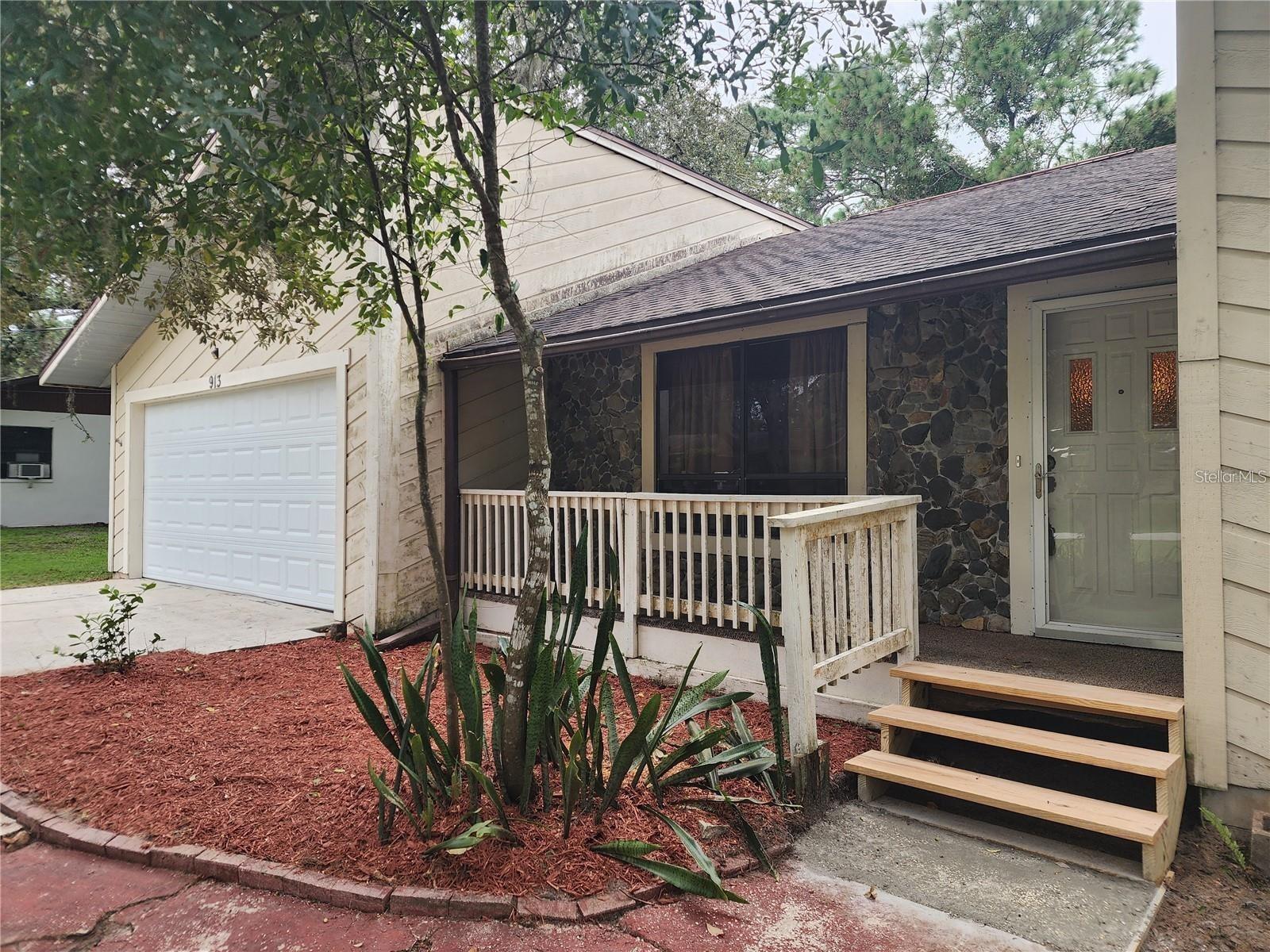 WHITE LAKE SUB - Residential Lease