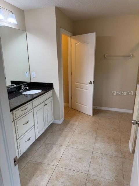 LEXINGTON COMMONS - Residential Lease