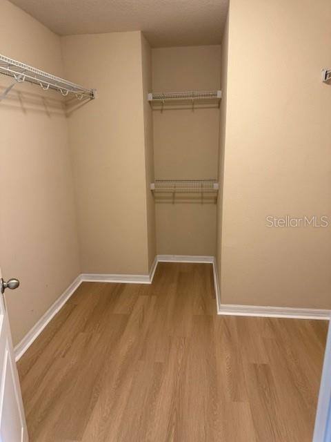 LEXINGTON COMMONS - Residential Lease