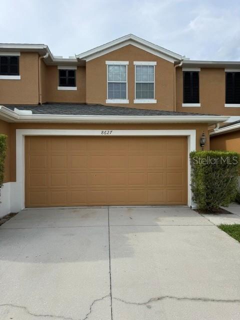 LEXINGTON COMMONS - Residential Lease