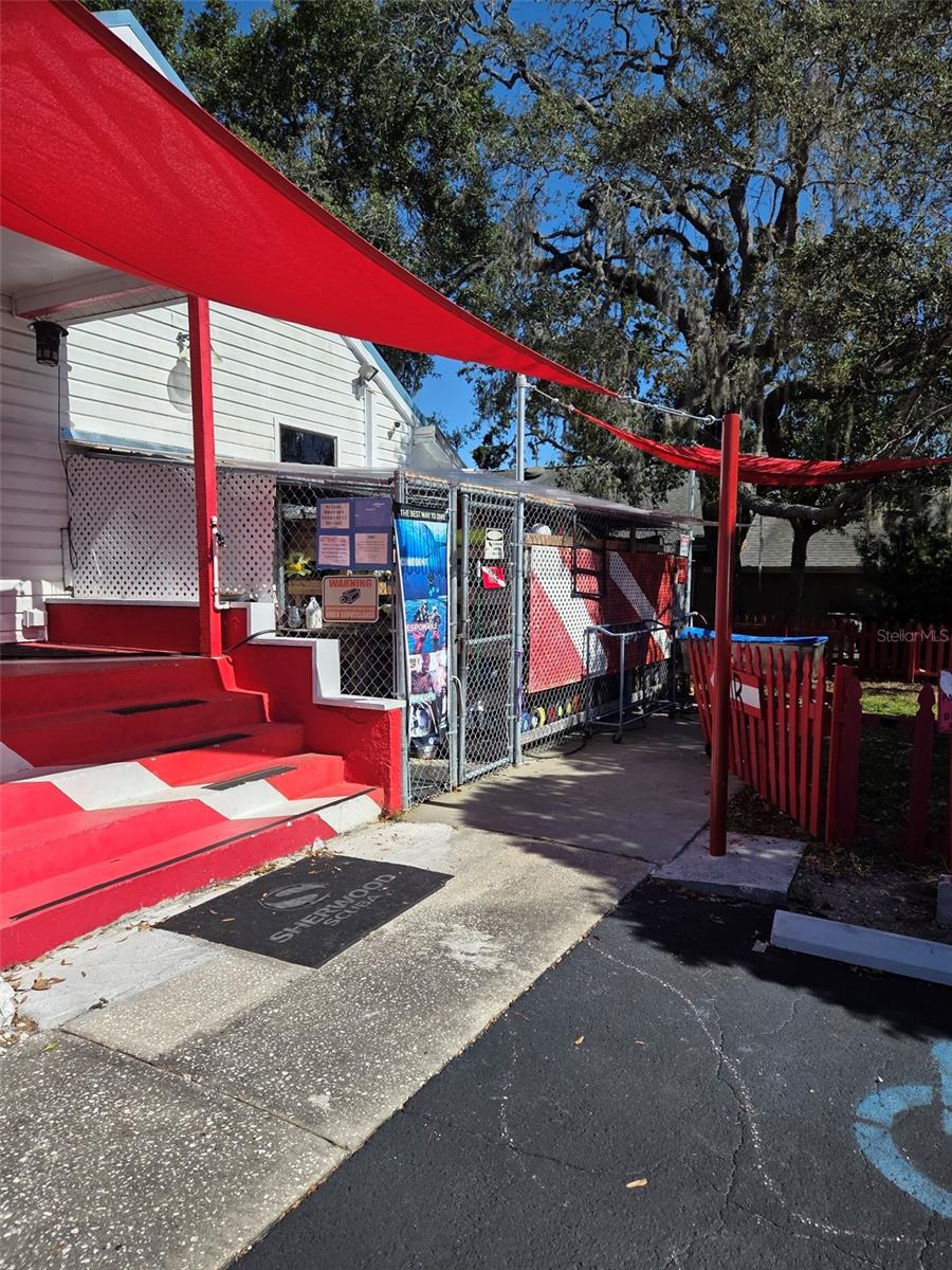 MAGNOLIA HEIGHTS - Commercial Sale