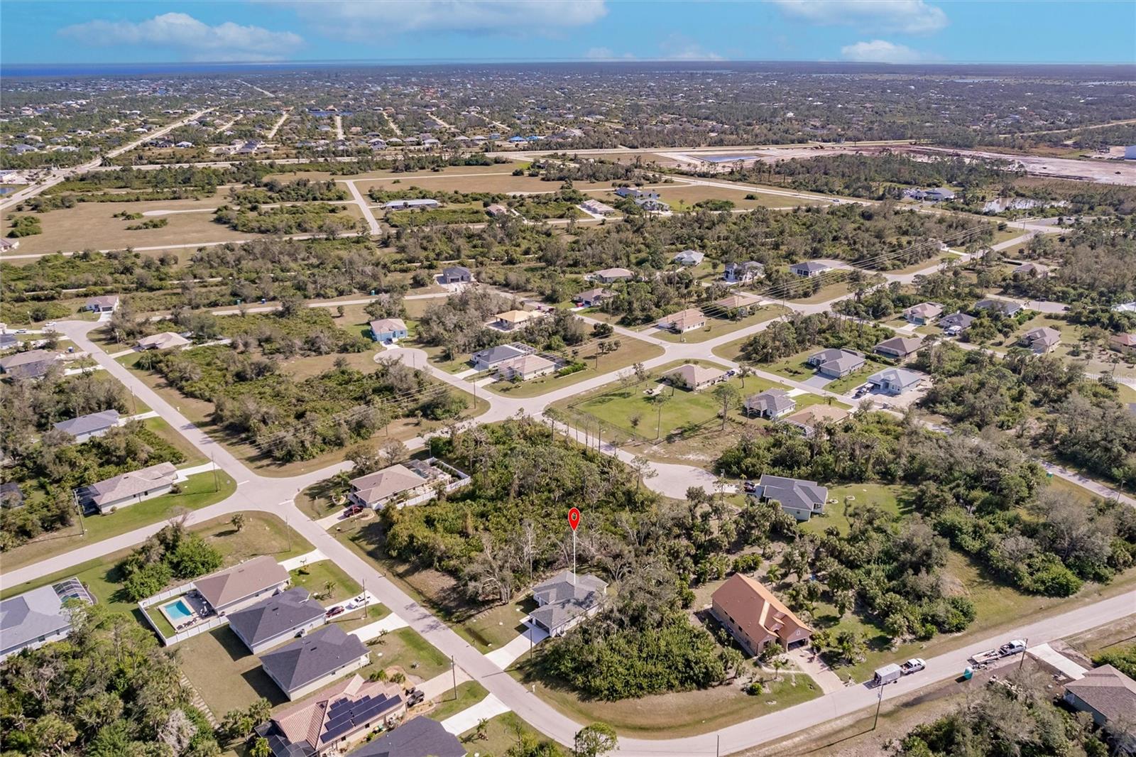 ROTONDA LAKES - Residential