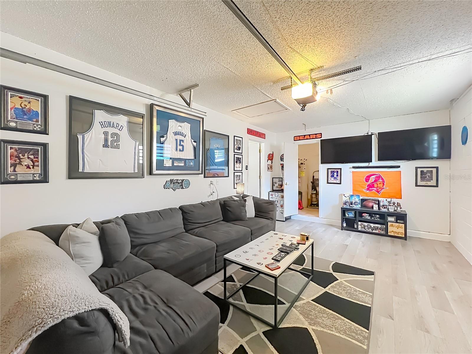 LONGWOOD - Residential