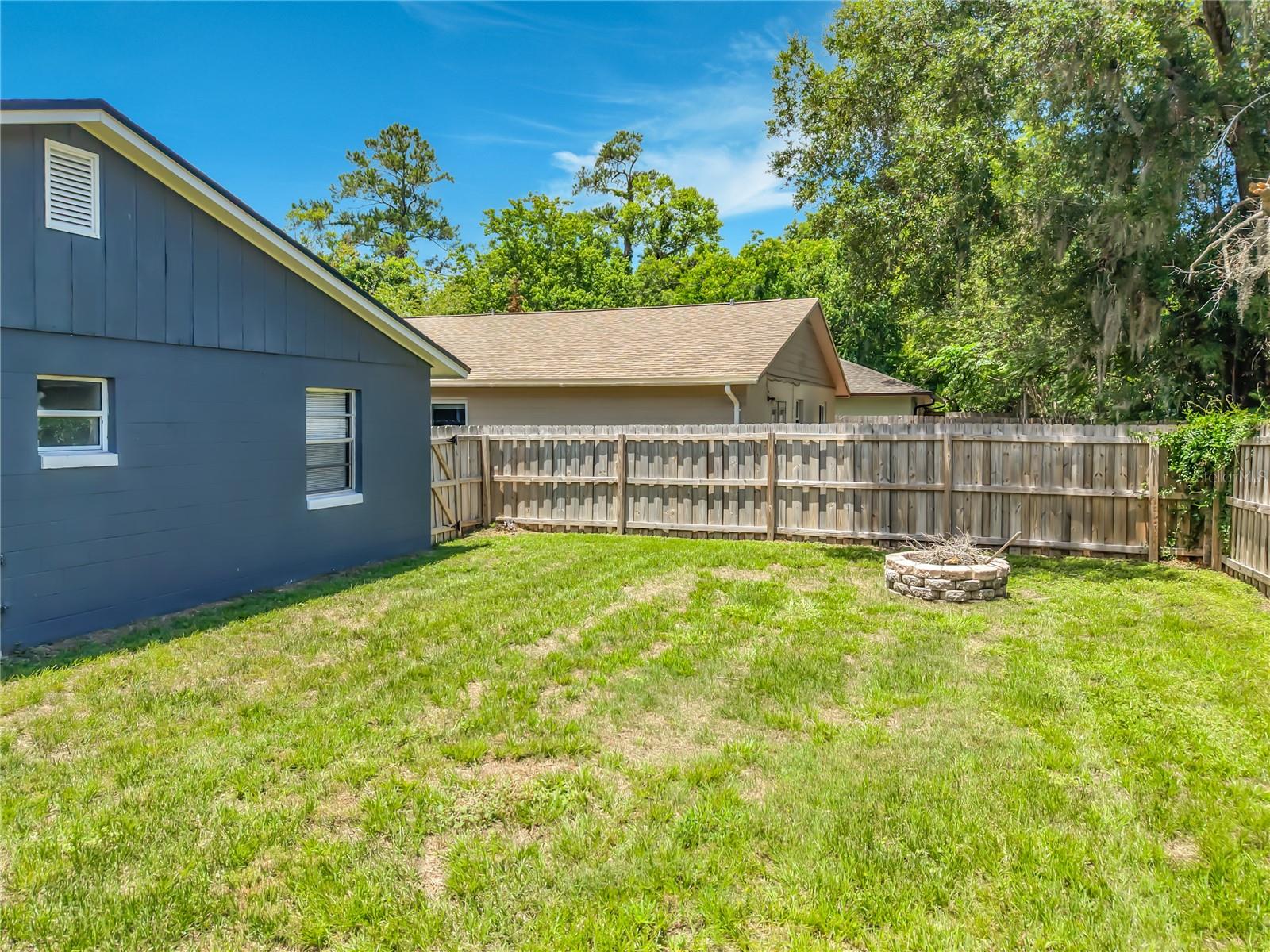 LONGWOOD - Residential
