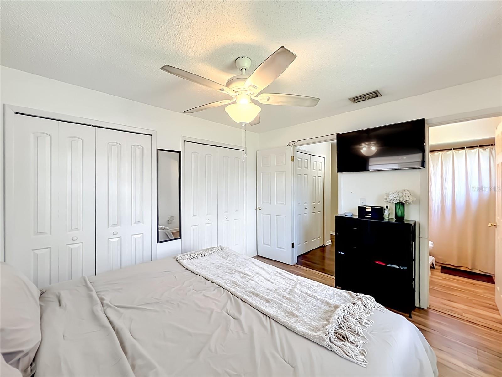 LONGWOOD - Residential