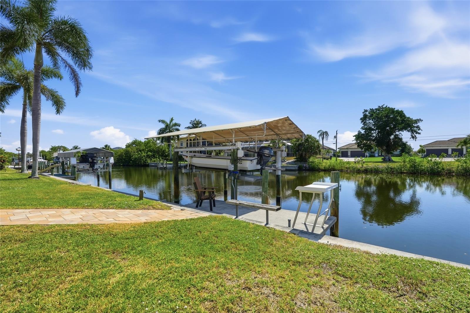 RIO VILLA - Residential