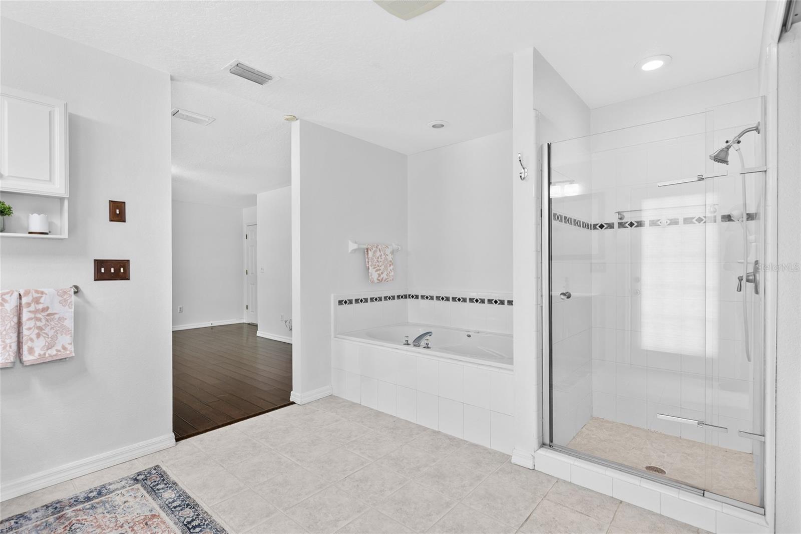 CRYSTAL LAKE WINTER HOMES - Residential