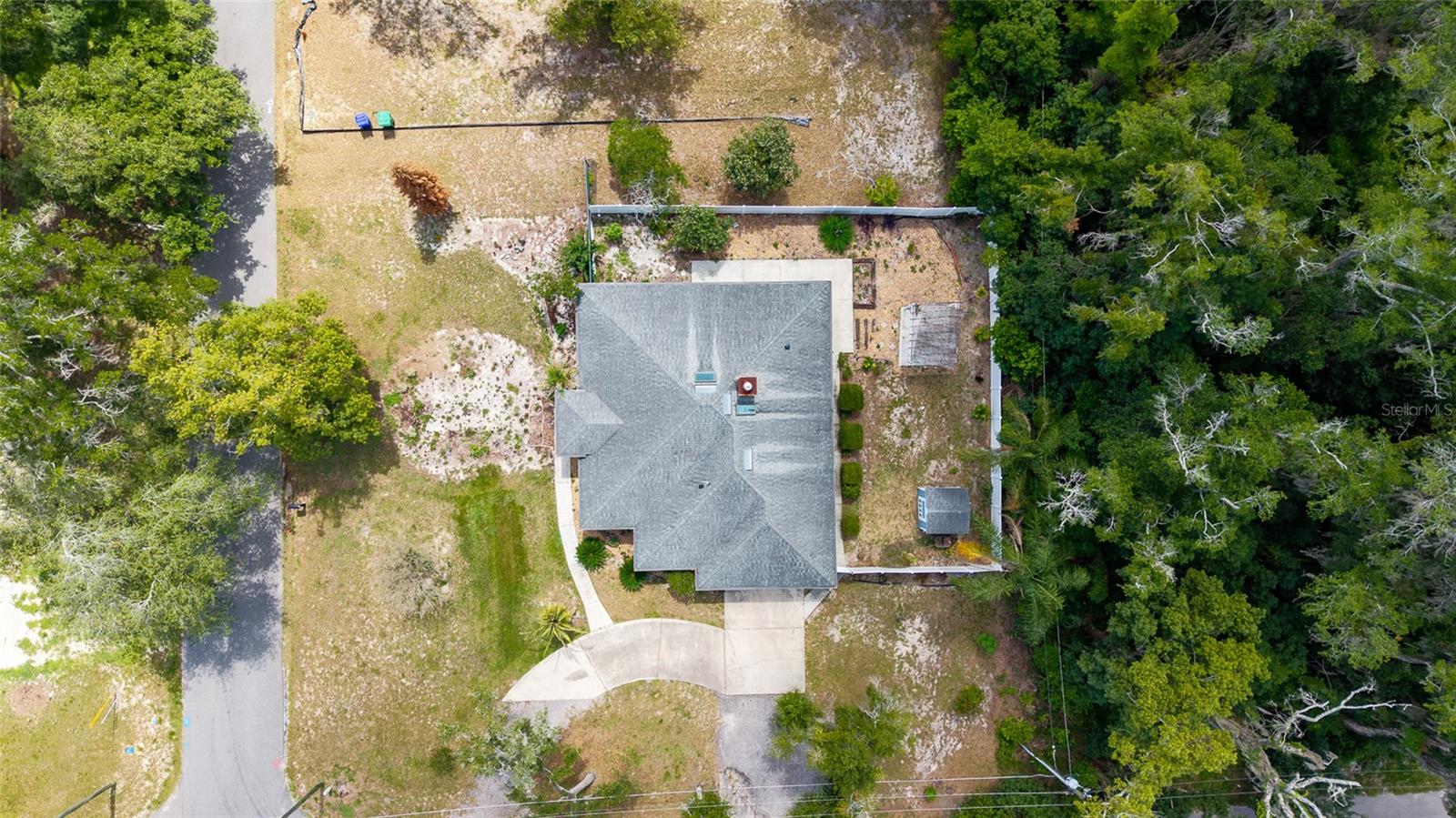 CRYSTAL LAKE WINTER HOMES - Residential