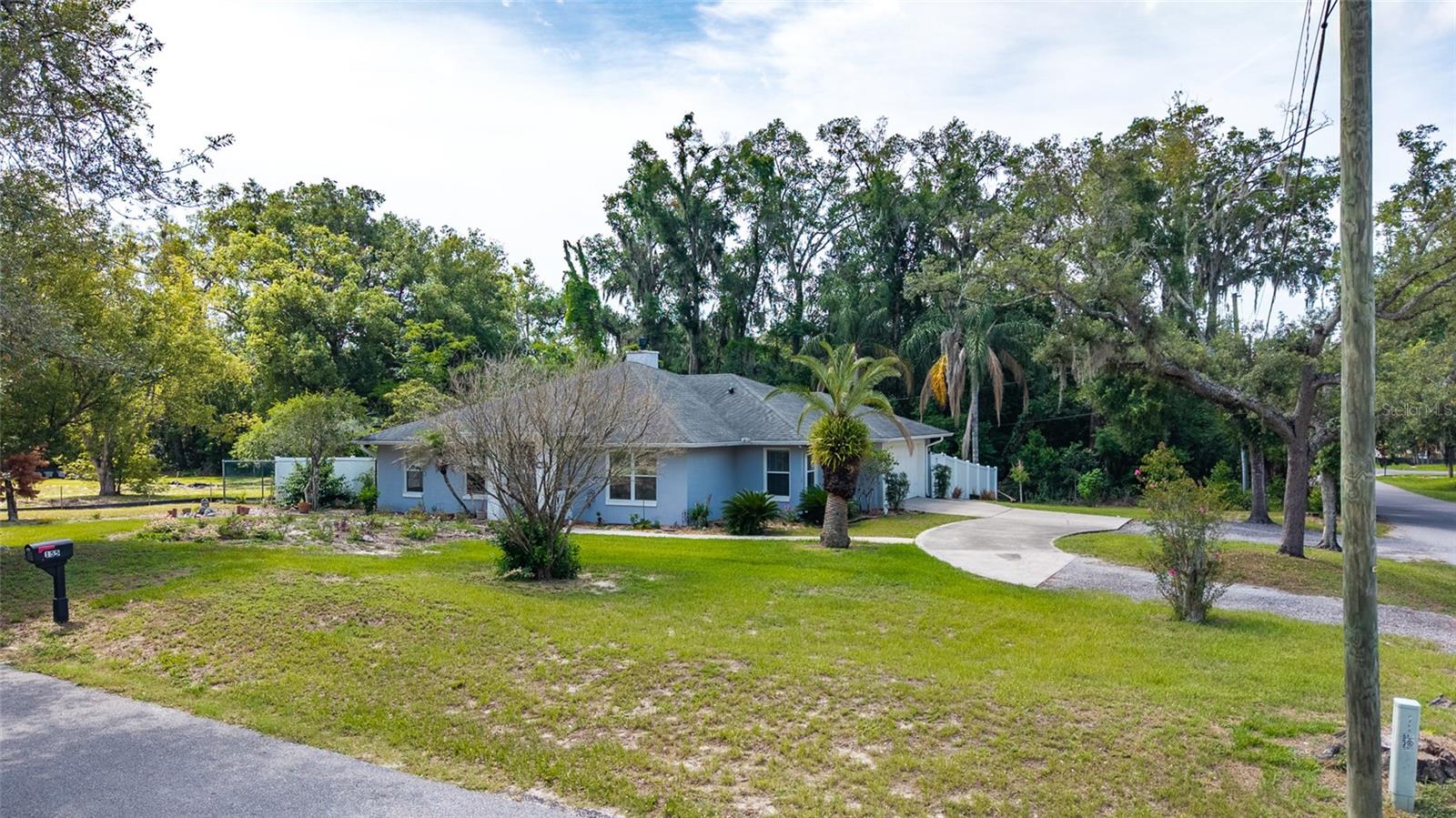 CRYSTAL LAKE WINTER HOMES - Residential