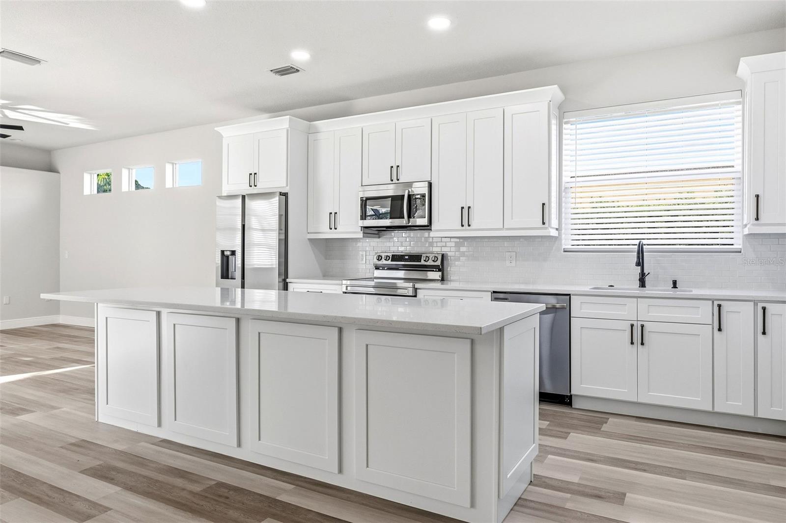WHISPER BEND - Residential