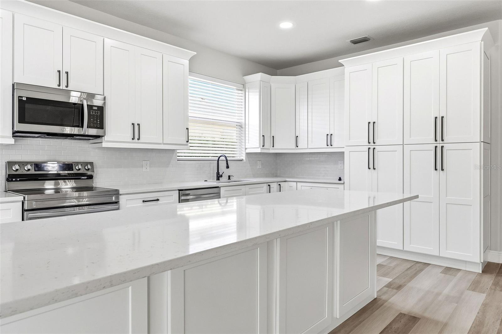 WHISPER BEND - Residential