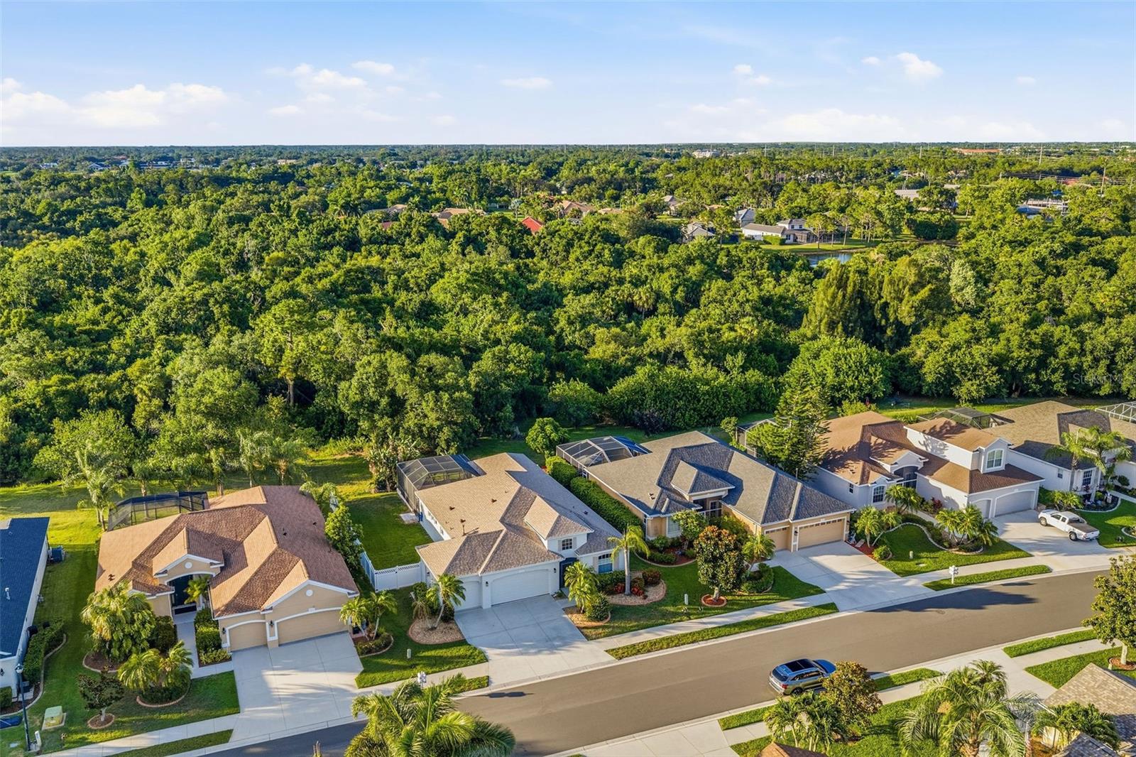 WHISPER BEND - Residential