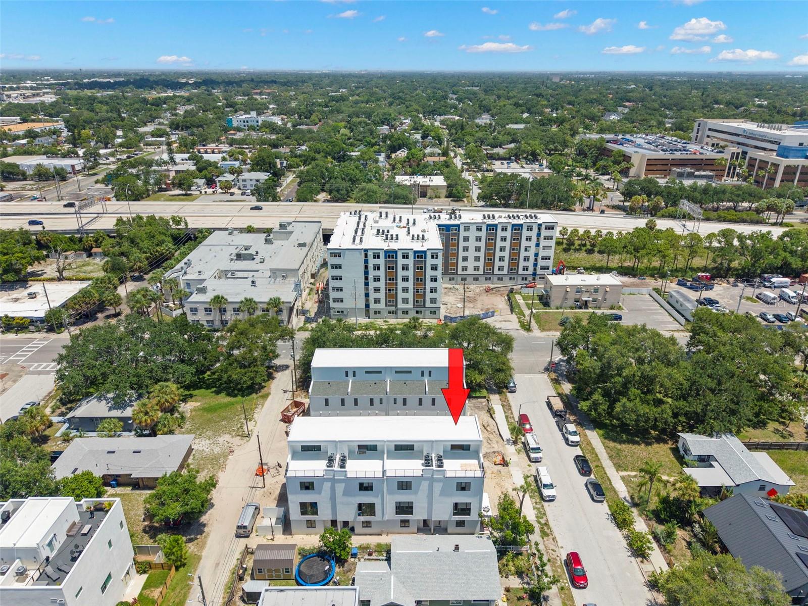 14TH STREET VILLAS - Residential