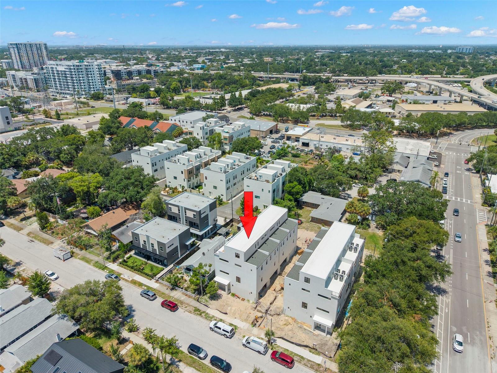 14TH STREET VILLAS - Residential