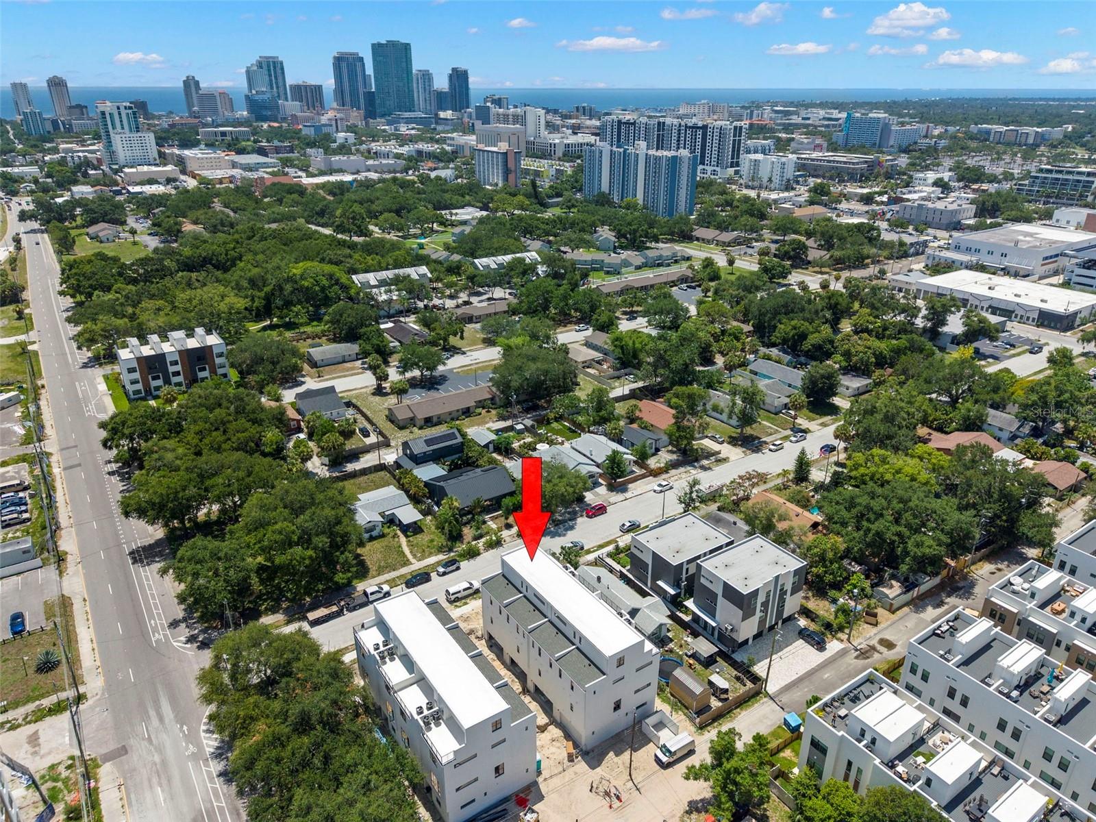 14TH STREET VILLAS - Residential